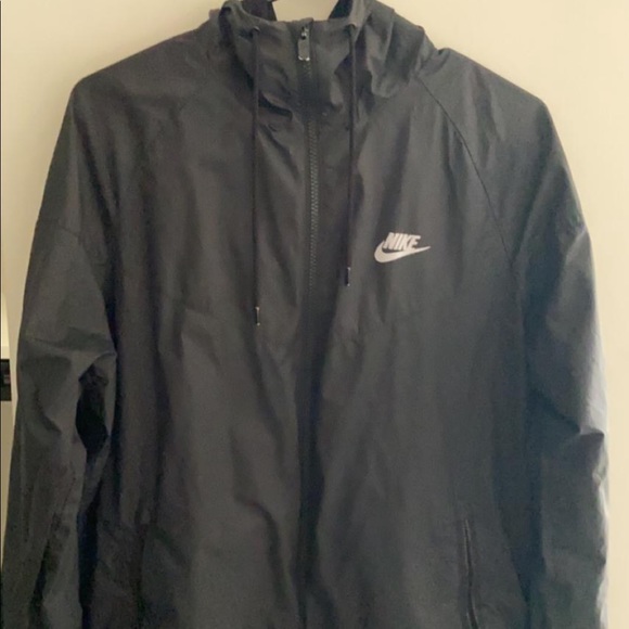 Men’s Nike Windbreaker For Sale - Picture 2 of 5